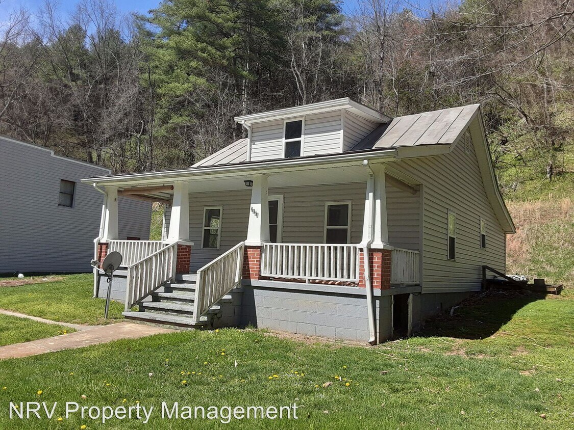Primary Photo - 2 br, 1 bath House - 3171 Pilot Road
