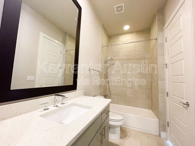 Building Photo - 6112 Seville Dr