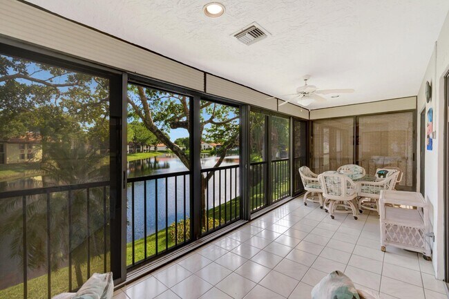 Building Photo - 10592 Tropic Palm Ave