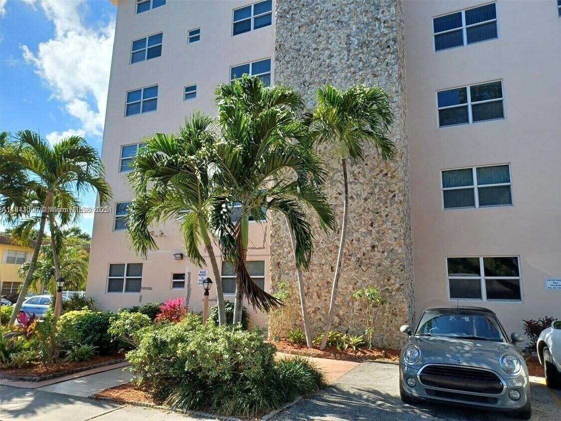 Foto principal - 1830 Dixieana St