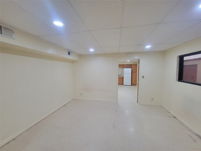 Building Photo - 12600 La Riviera Dr