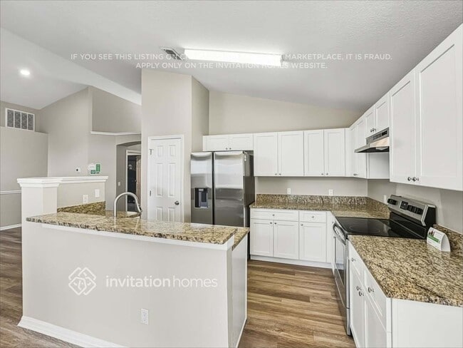 Building Photo - 2515 Clareside Dr