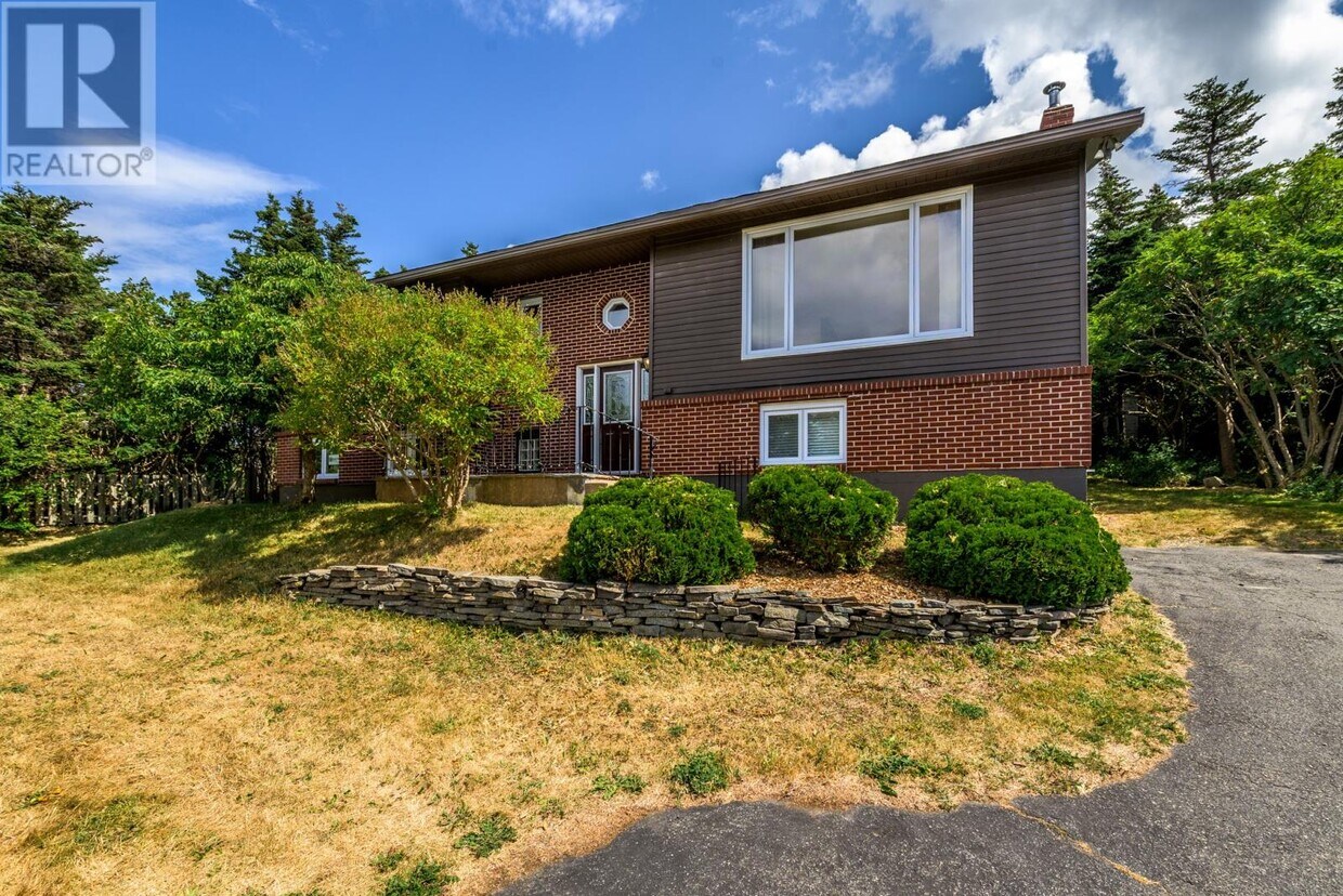 Primary Photo - 130 Tuckers Hill Rd