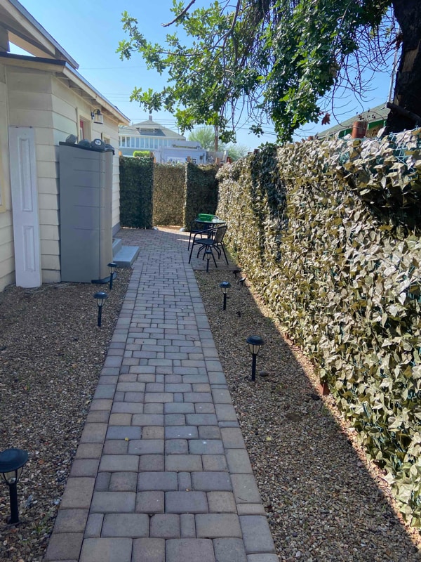 Building Photo - 2205 W Adams St