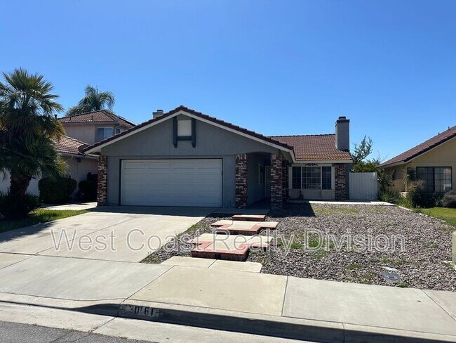Building Photo - 30161 Sierra Madre Dr