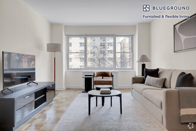 Building Photo - 30 Park Ave