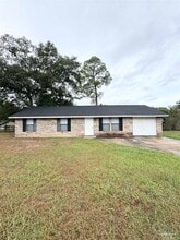Building Photo - 4209 N Island Rd
