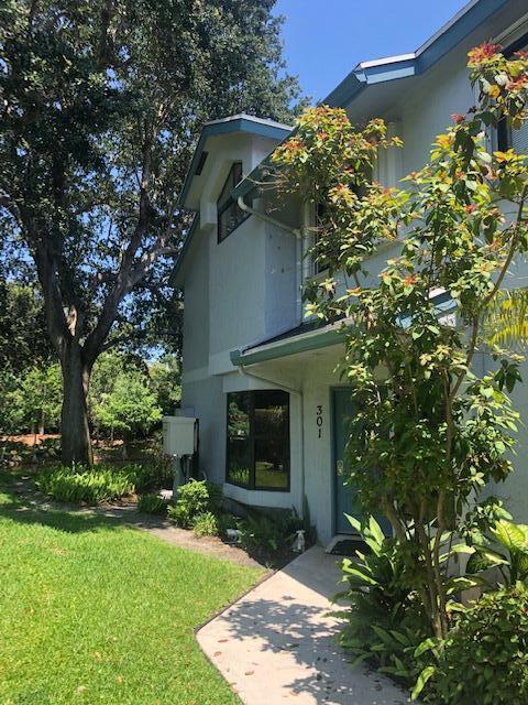 Foto del edificio - 301 Harbour Pointe Way