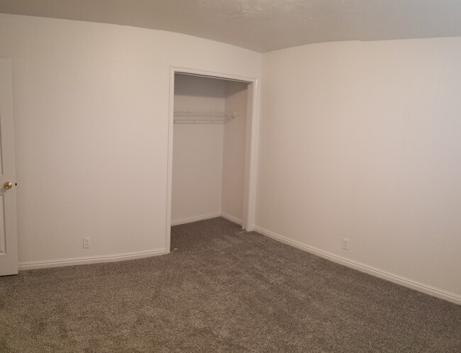 Foto del edificio - 7723 S 1530 W