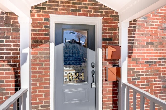 Photo - 624 Maury Ave Townhome