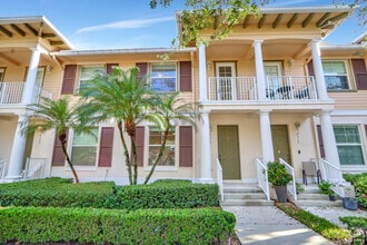 Building Photo - 4313 Parkside Dr