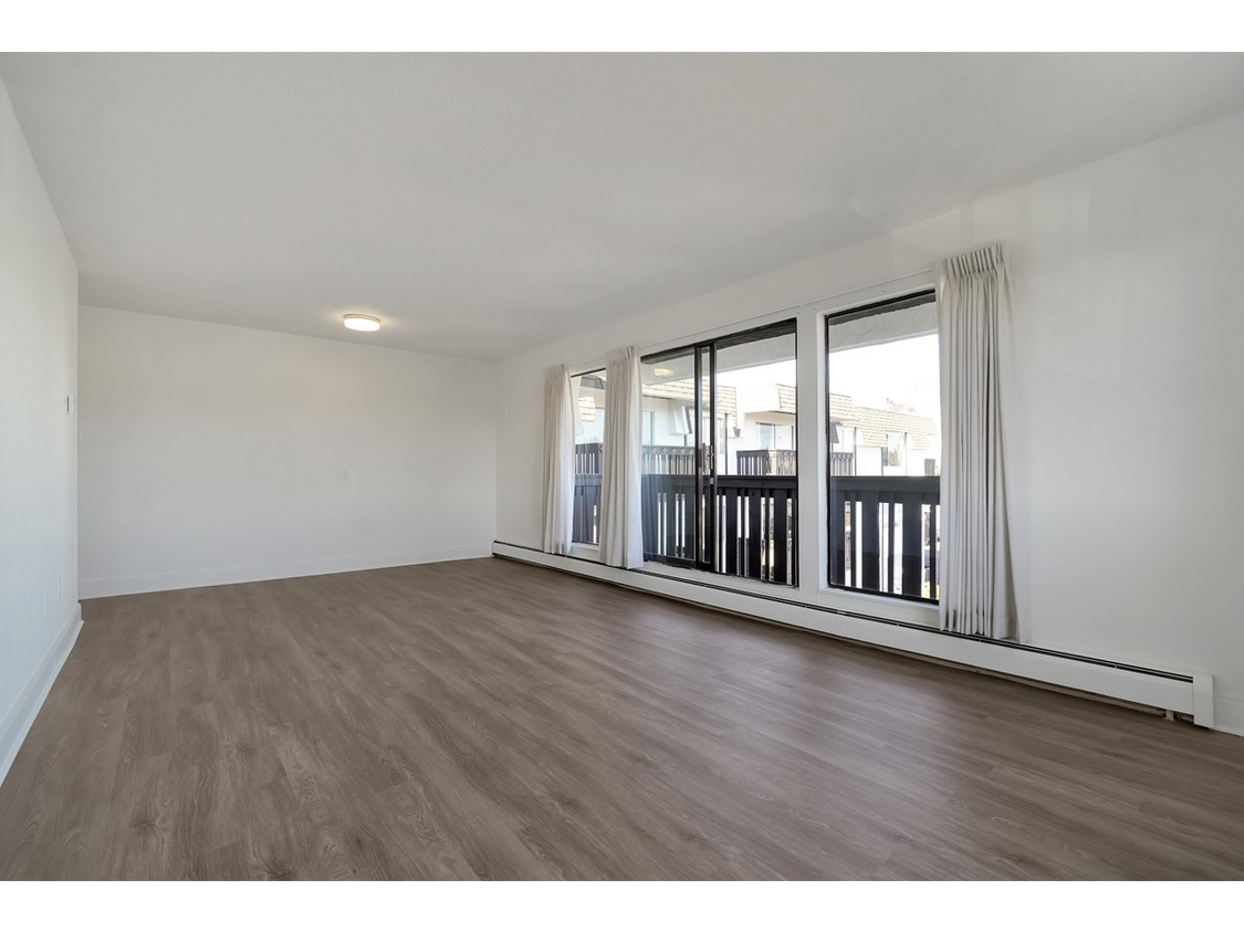 Market Green Apartments Apartments 908 Market St Victoria, BC