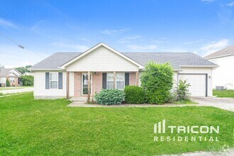 Building Photo - 928 Pin Oak Dr