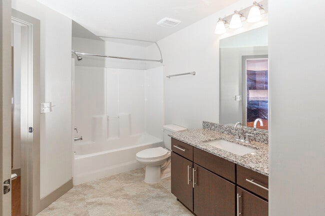 Building Photo - Dry Creek Apartments