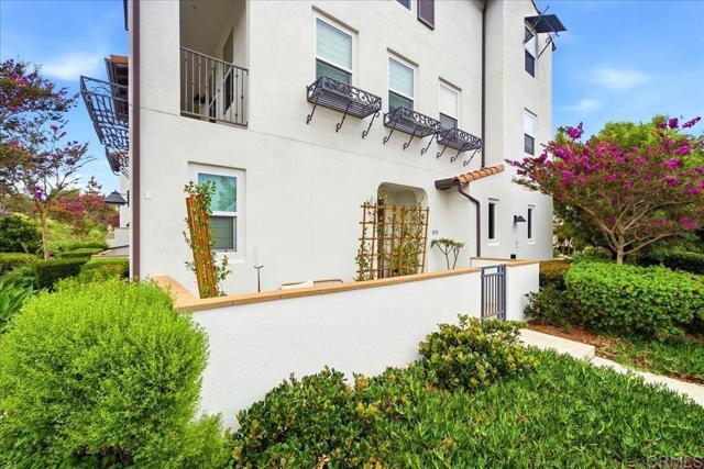Foto del edificio - 1838 Arroyo Willow Ln