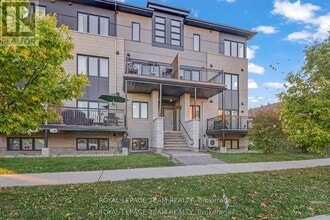 Building Photo - 440 Via Verona Ave