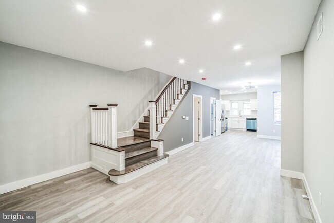 Foto del edificio - 4834 N Hutchinson St