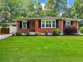 Building Photo - 908 Willivee Dr