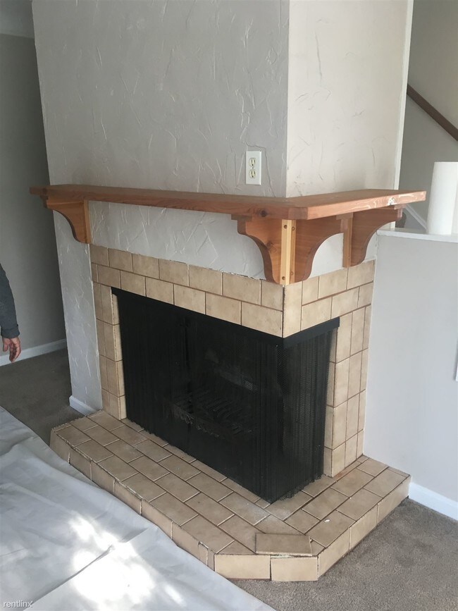 Building Photo - 4 br, 1.5 bath House - 1500 Biltmore