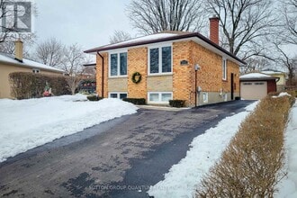 Building Photo - 1333 Epton Crescent