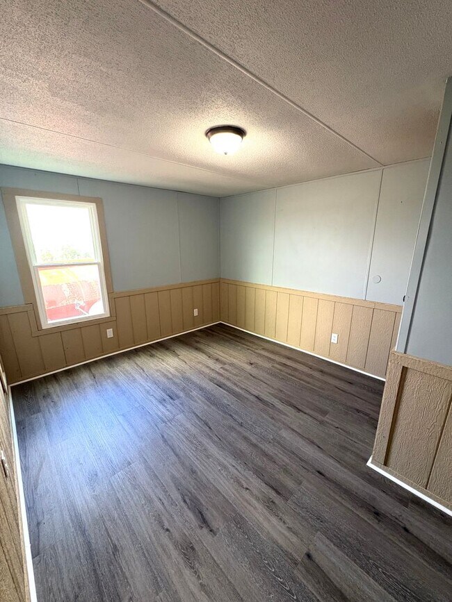 Foto del edificio - Peaceful 3BR - 2BR In Tompkinsville!