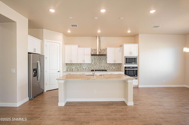 Foto del edificio - 3883 Heartland Lp