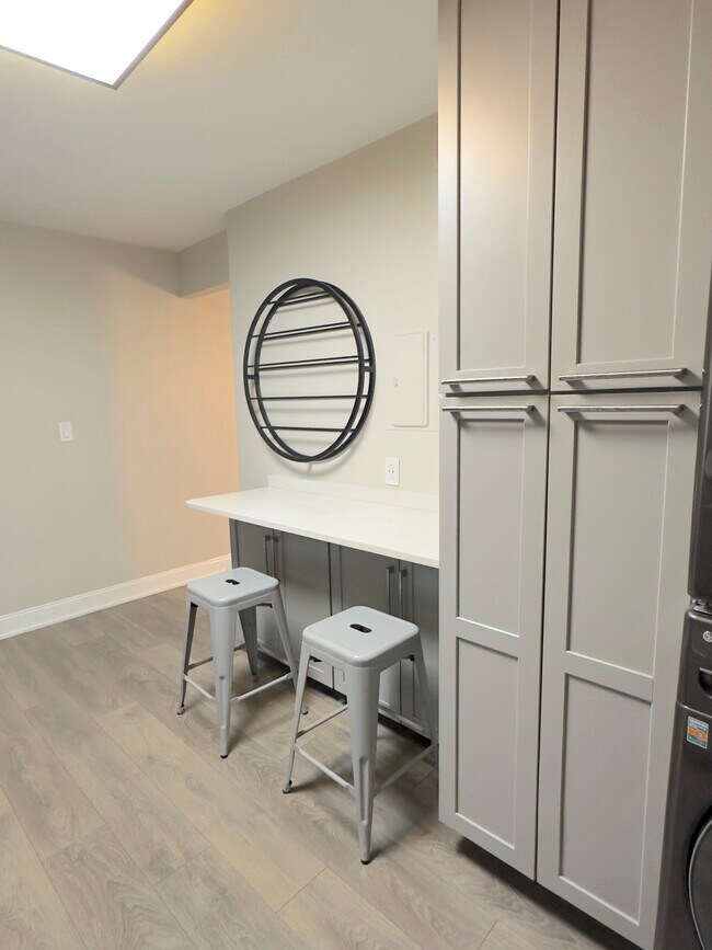 Cocina - 8360 Greensboro Dr