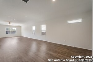 Foto del edificio - 2041 Rhesus