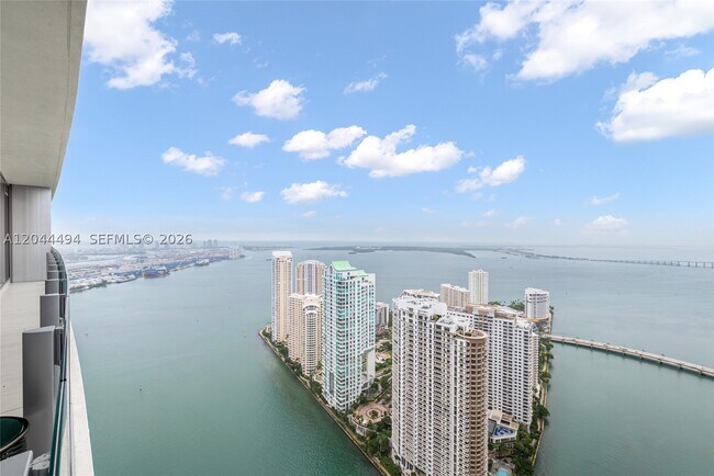 Building Photo - 300 Biscayne Blvd