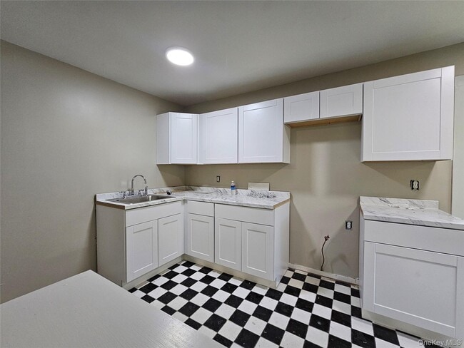 Building Photo - 2826 US-209