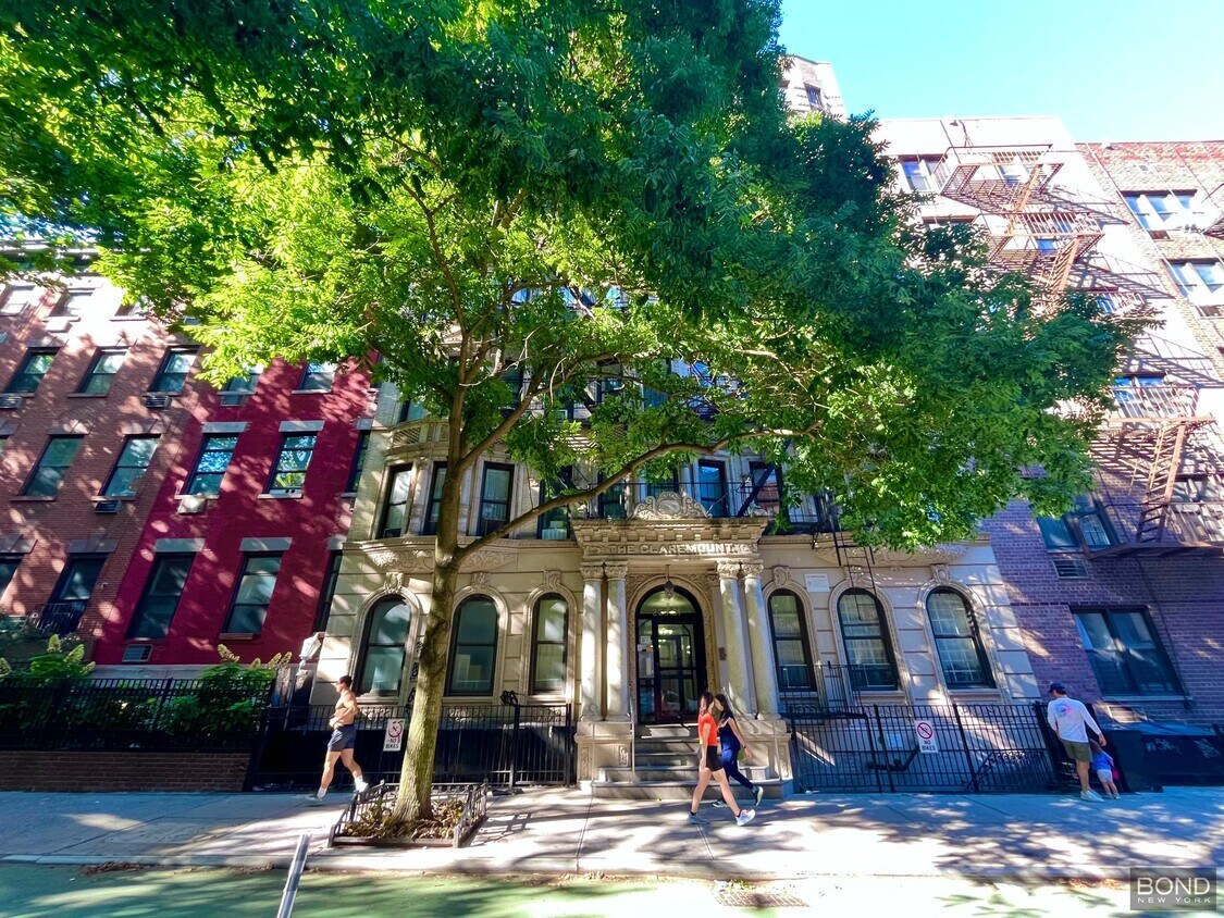 Primary Photo - 229-231 East 12th Street