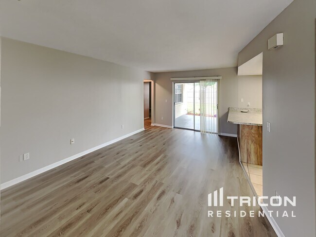 Building Photo - 14703 Cactus Wren Place Tampa FL