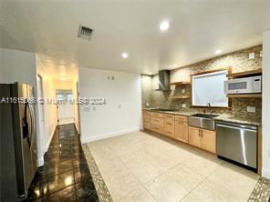 Photo - 2401 W 70th St House