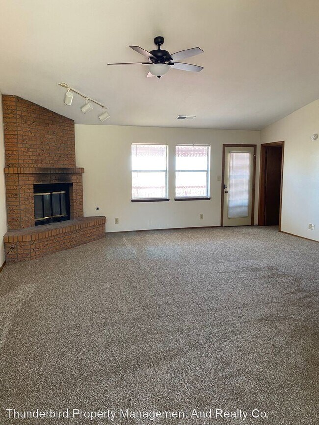 Foto del edificio - 3 br, 2 bath House - 5215 Overlook