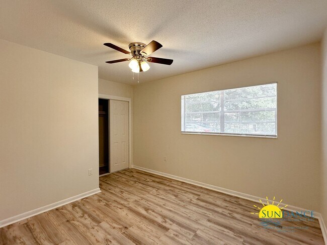 Foto del edificio - Nice 2 Bedroom Duplex in Fort Walton Beach...