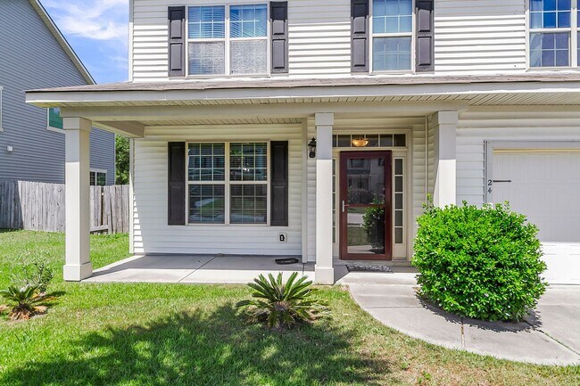 Foto del edificio - Beautiful & Bright 5BR Home with Large Bac...