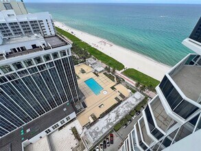 Building Photo - 4779 Collins Ave