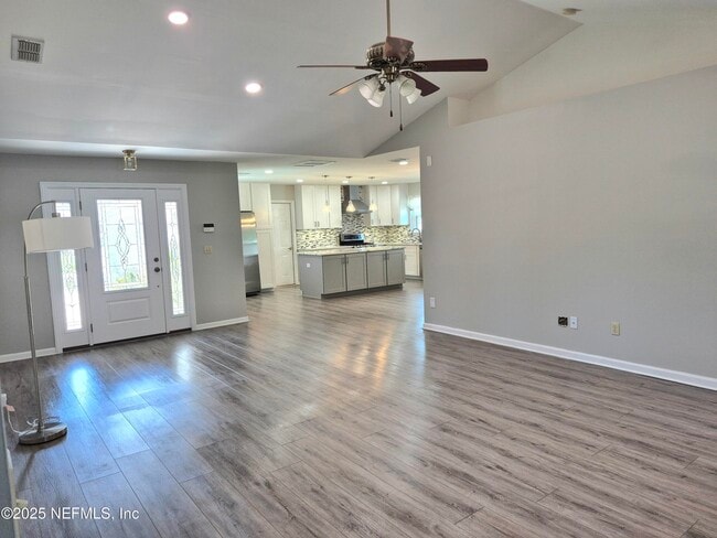 Building Photo - 11147 Bugatti Ct