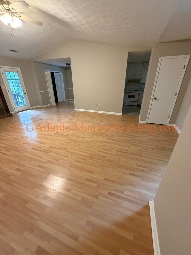 Foto del edificio - 9363 Haley Ct