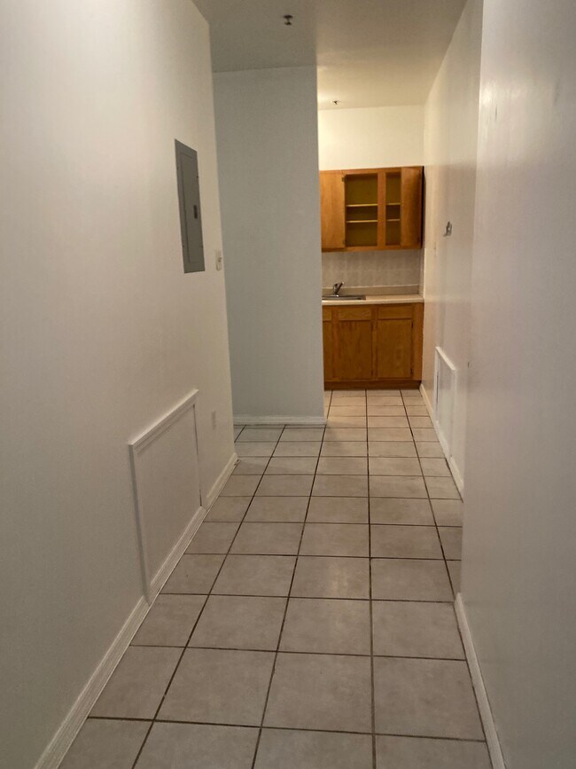 Hallway - 1231 Race St