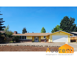 Building Photo - 875 Twin Pines Cir