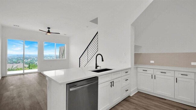 Building Photo - 21200 Portsmouth Cove