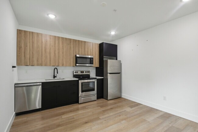 Building Photo - 4214 Powelton Ave