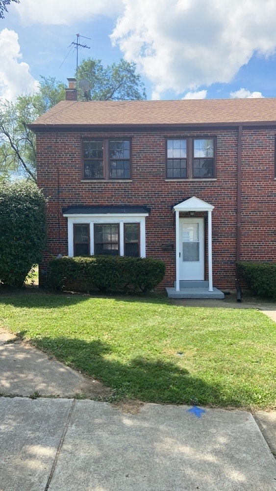 Building Photo - 1330 Chardon
