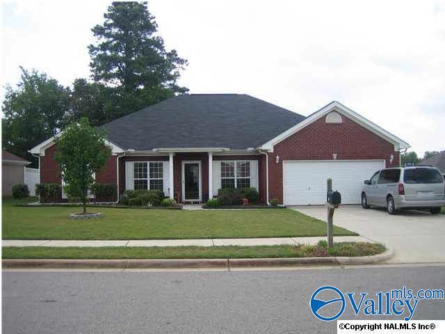 Primary Photo - 121 Bambi Ln