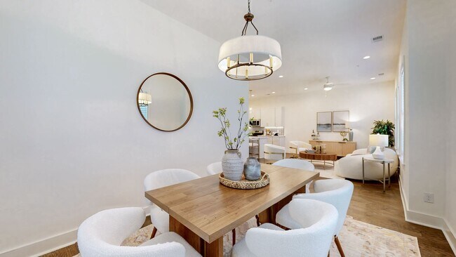Foto del edificio - 425 Herringbone Ct