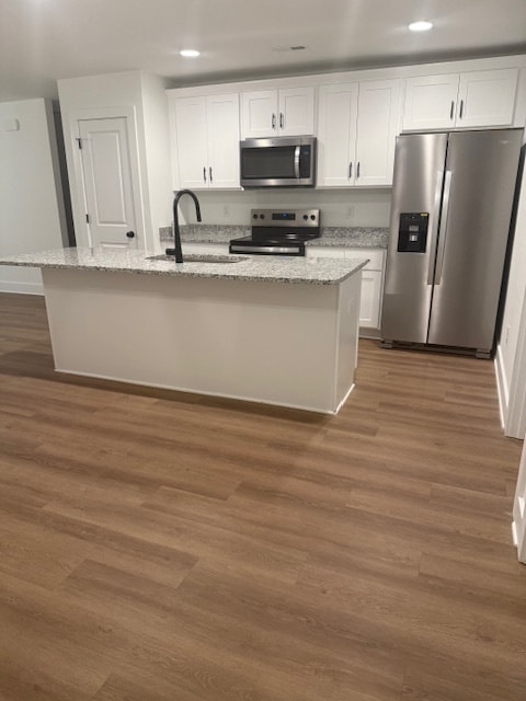 Foto del edificio - 150 Cherry St