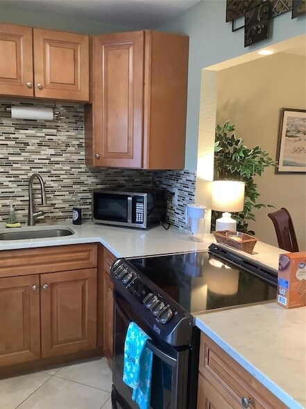 Foto principal - 7797 Golf Cir Dr