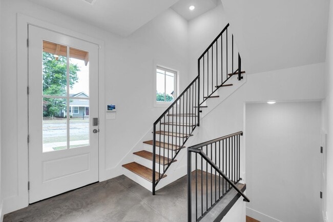 Photo - Spacious and Bright Bohemian Cottage Downtown Greenville - Available Now! Townhome