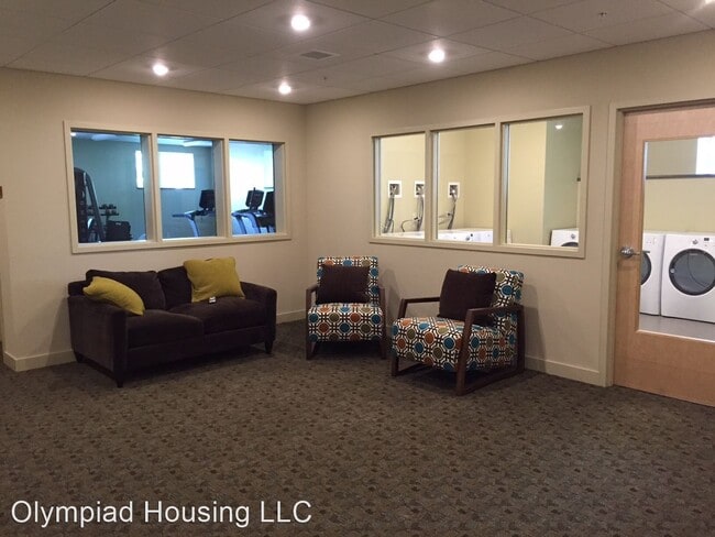 Building Photo - 80 Eastwood Dr